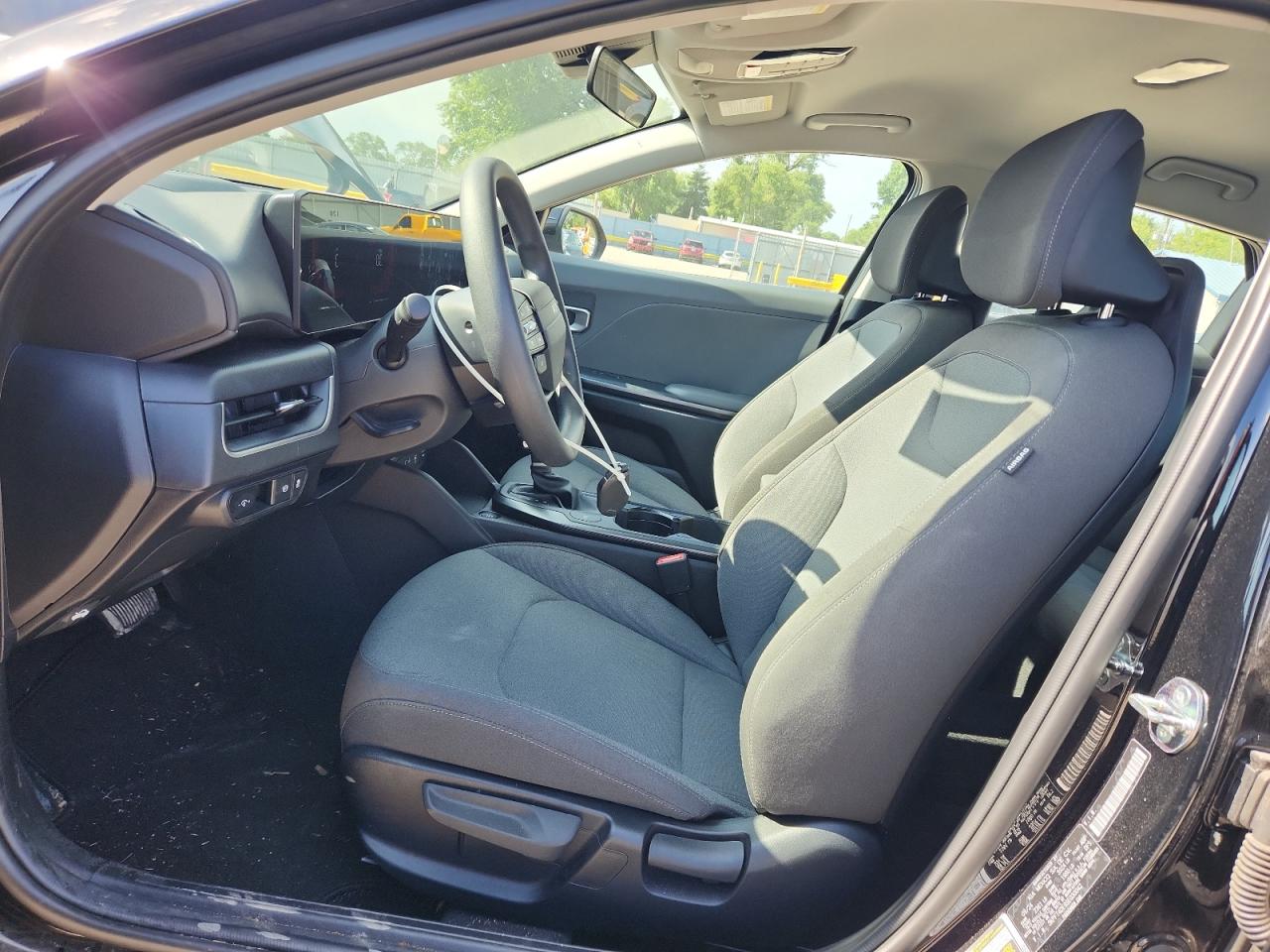 Kia K4 Lx Lx Image 8