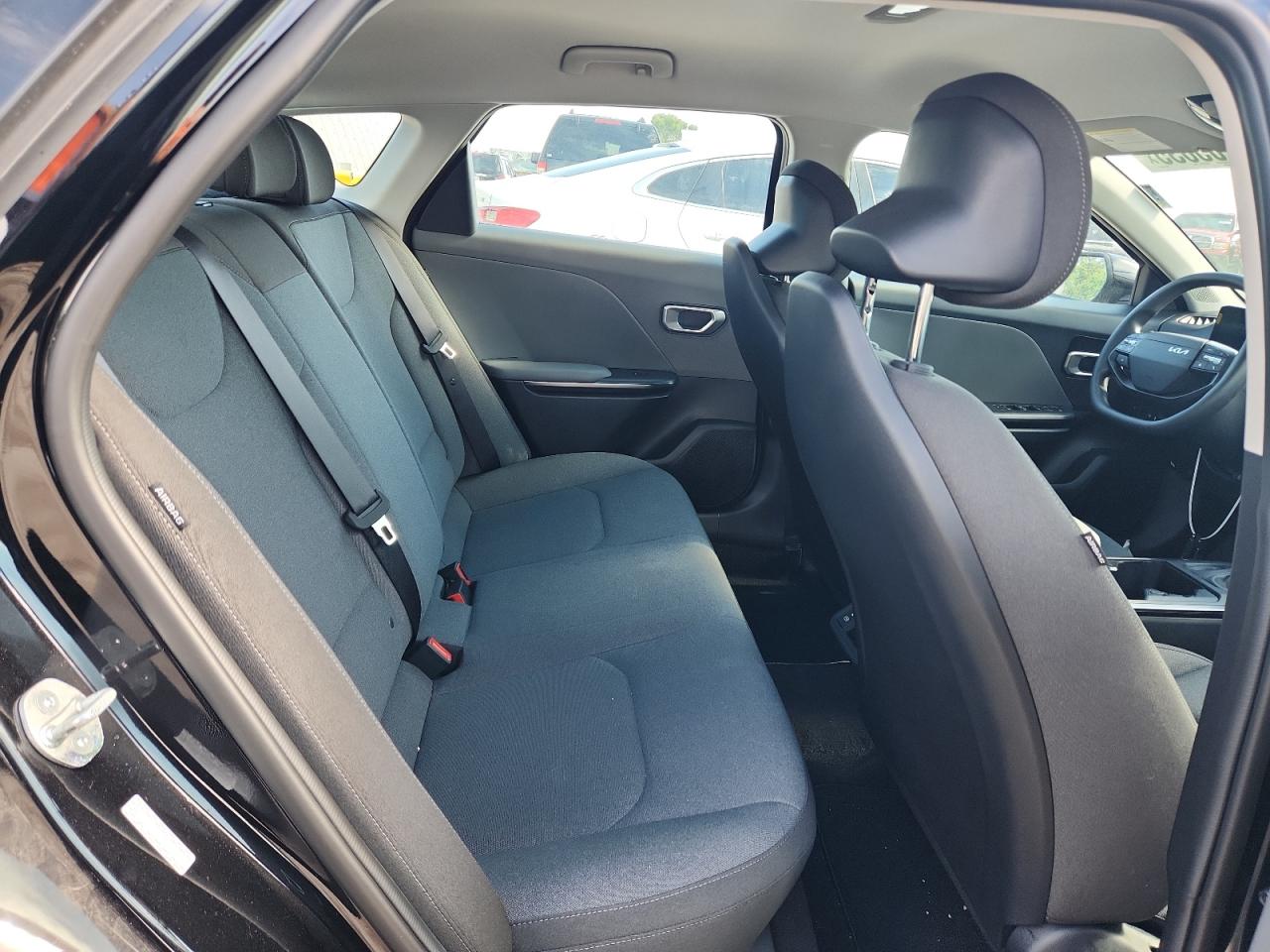 Kia K4 Lx Lx Image 10