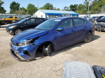  Salvage Kia Forte