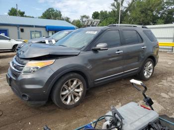  Salvage Ford Explorer