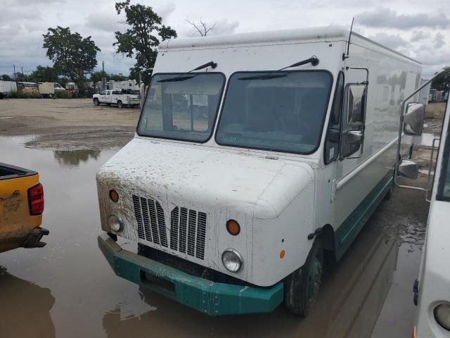  Salvage Freightliner Chassis M