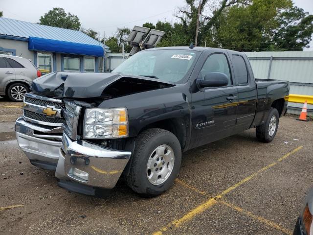  Salvage Chevrolet Silverado C1500 Lt