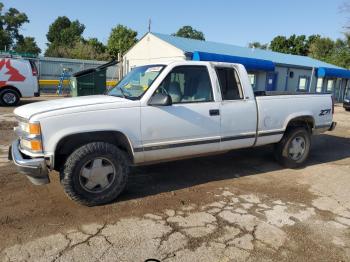  Salvage Chevrolet Gmt