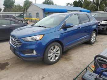  Salvage Ford Edge
