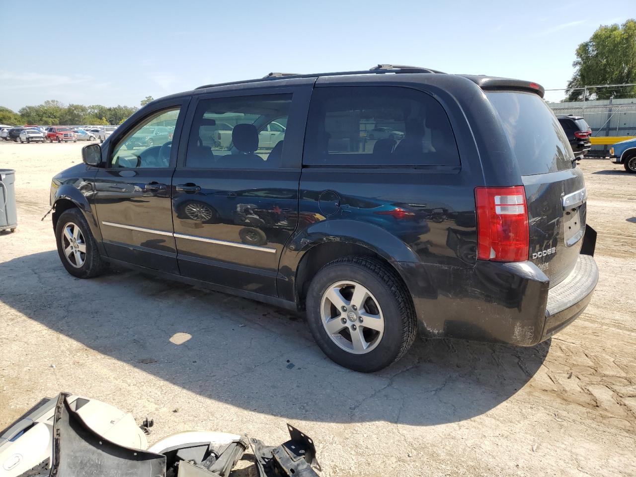 Dodge Caravan Sxt Image 7