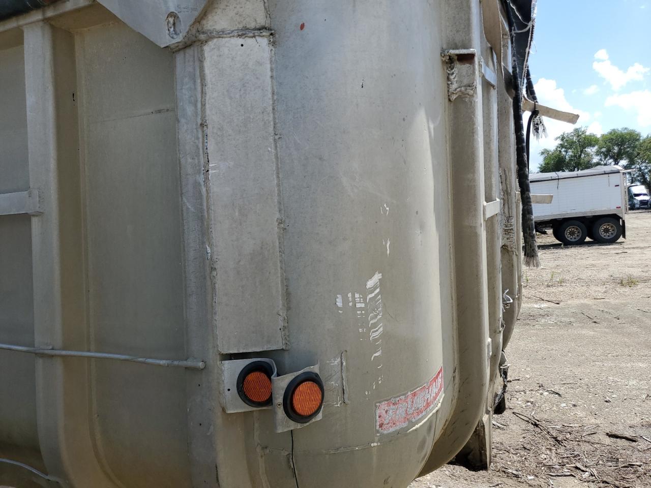 Fruehauf Trailer Image 4