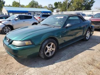  Salvage Ford Mustang