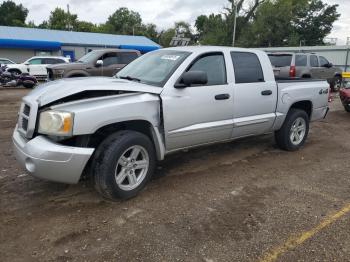  Salvage Dodge Dakota