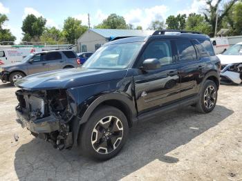  Salvage Ford Bronco