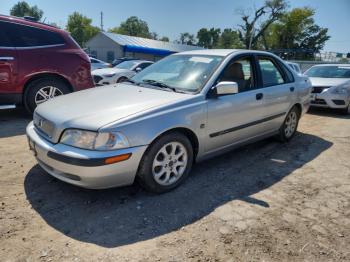  Salvage Volvo S40