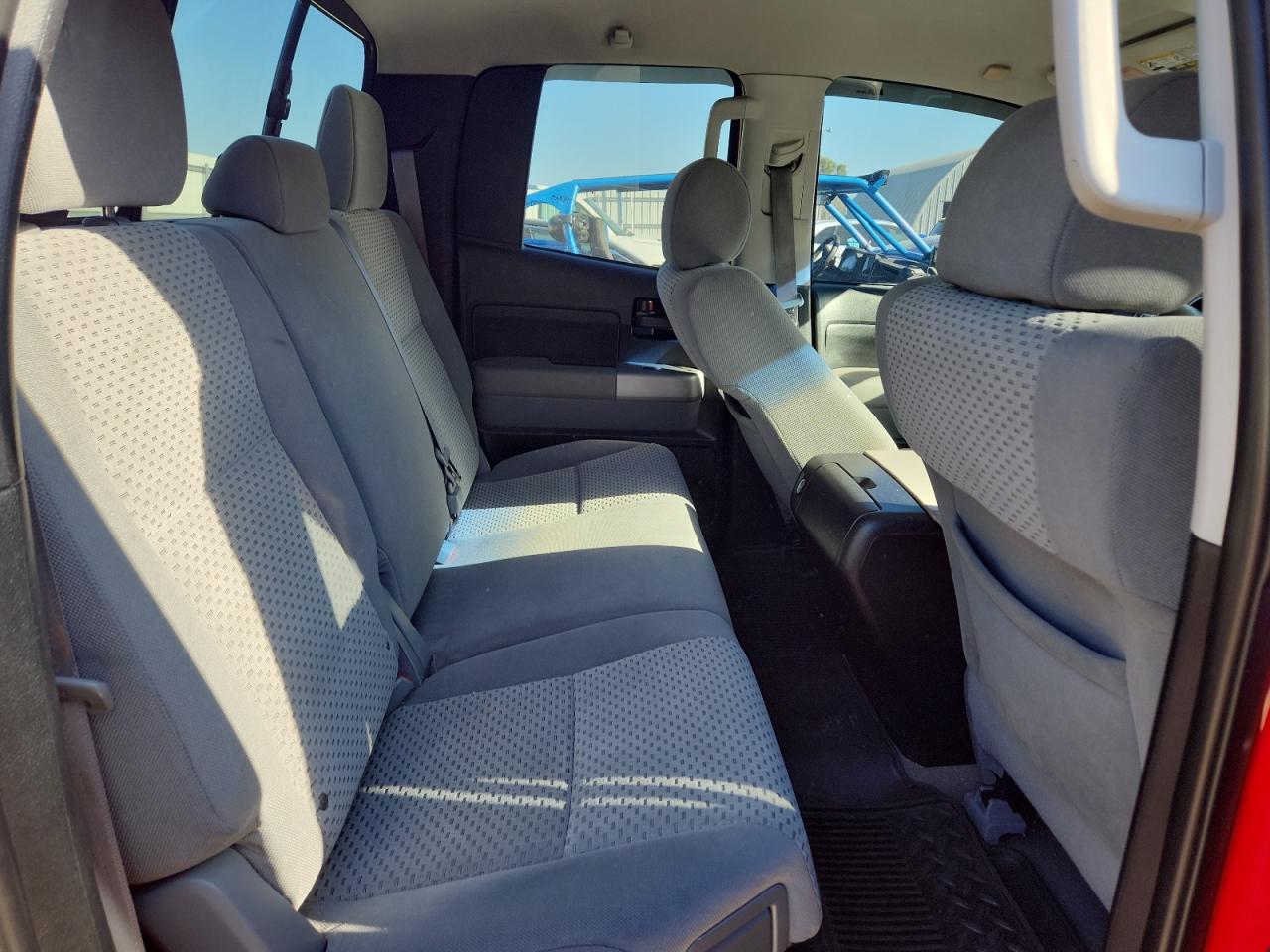 Toyota Tundra Double Cab Sr5 Image 8