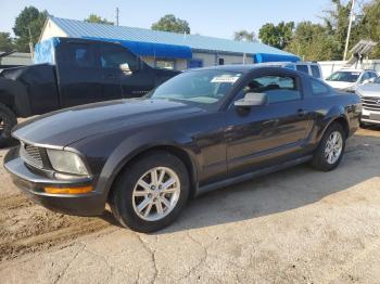  Salvage Ford Mustang