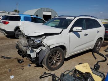  Salvage Kia Sorento