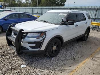  Salvage Ford Explorer