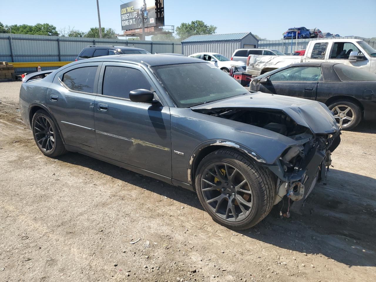 Dodge Charger R/t Image 12