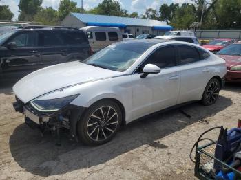  Salvage Hyundai SONATA