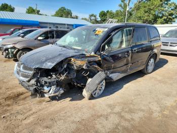  Salvage Dodge Caravan