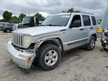  Salvage Jeep Liberty