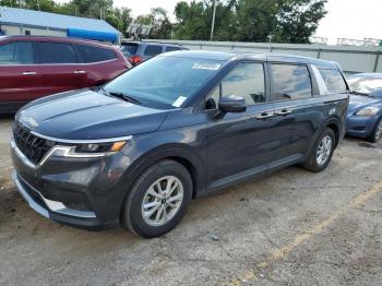  Salvage Kia Carnival