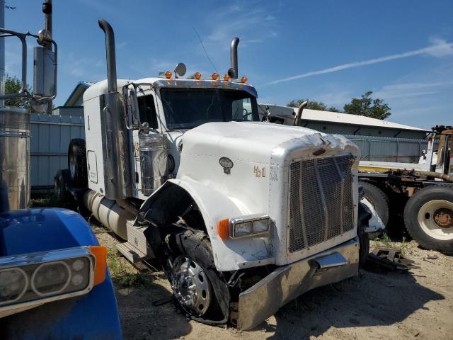  Salvage Peterbilt 379