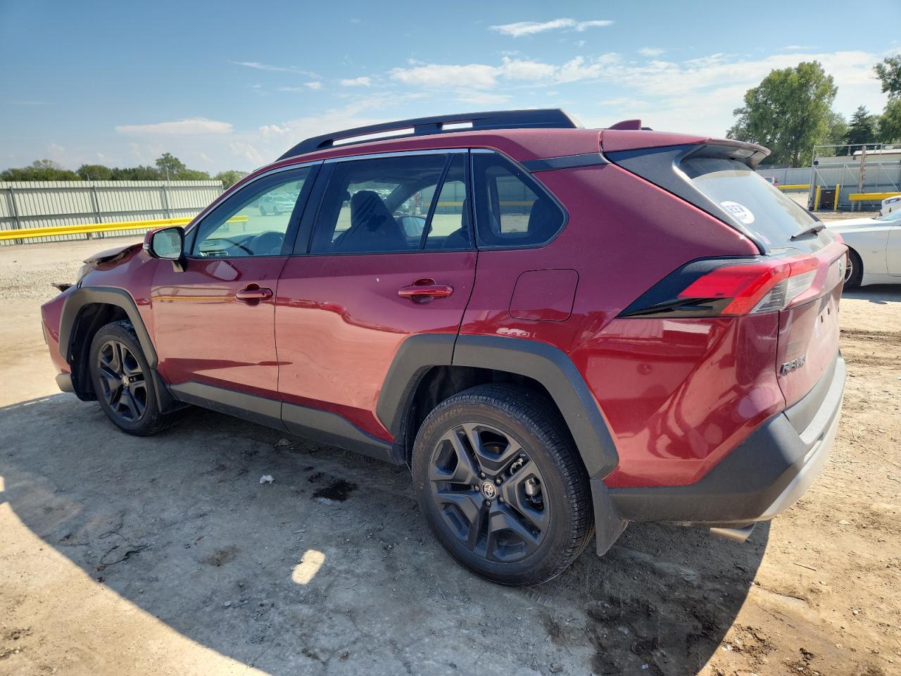 Toyota RAV4 Adventure Image 11