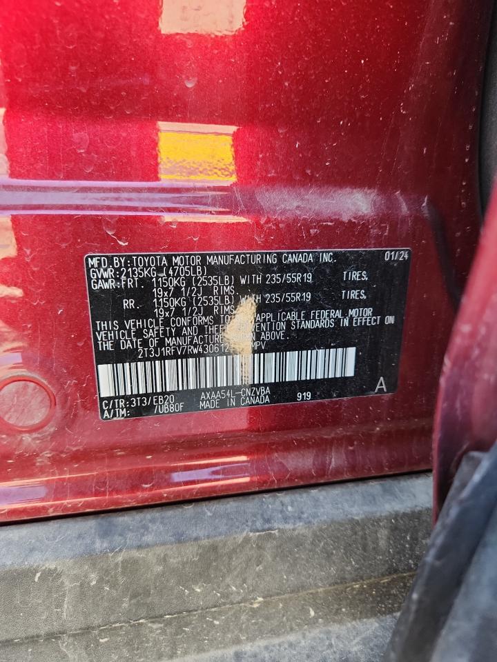 Toyota RAV4 Adventure Image 2