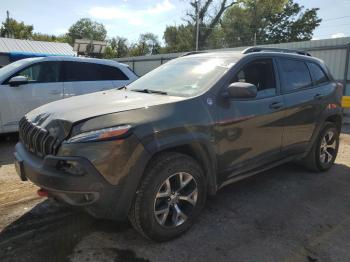  Salvage Jeep Cherokee