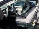 Toyota RAV4 Le Image 4