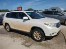Toyota Highlander Base Image 2
