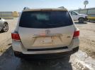 Toyota Highlander Base Image 11