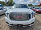 GMC Yukon Denali Image 4
