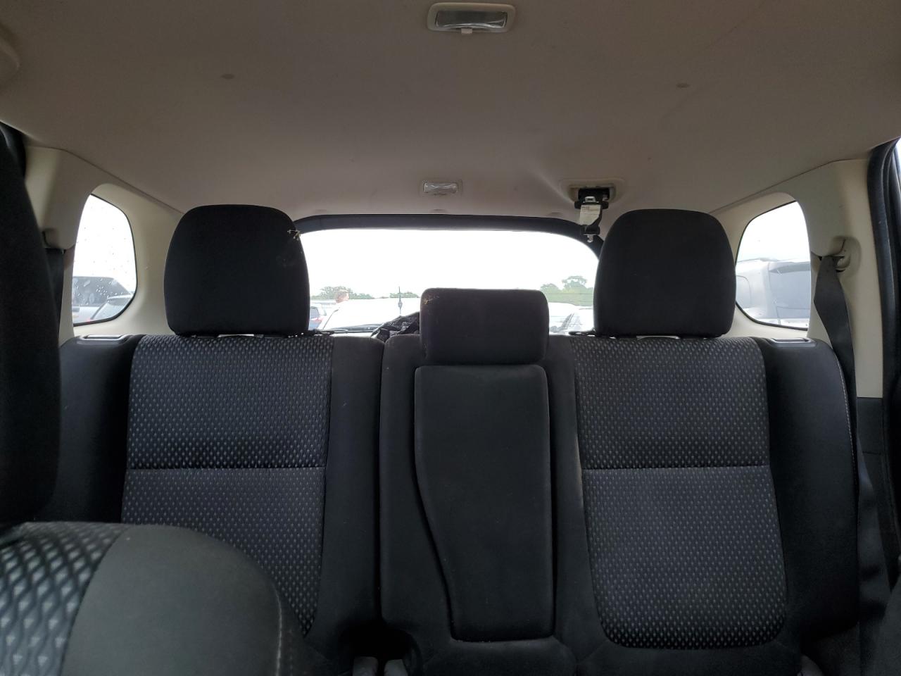 Mitsubishi Outlander Se Image 8