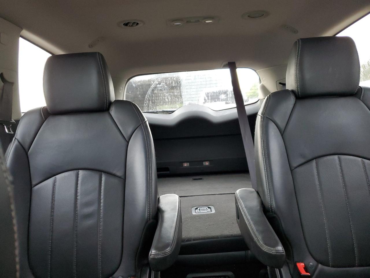 Buick Enclave Image 7