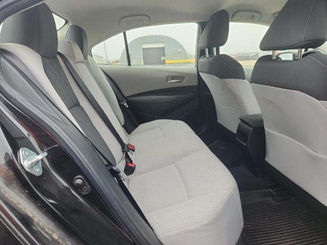 Toyota Corolla Le Image 10