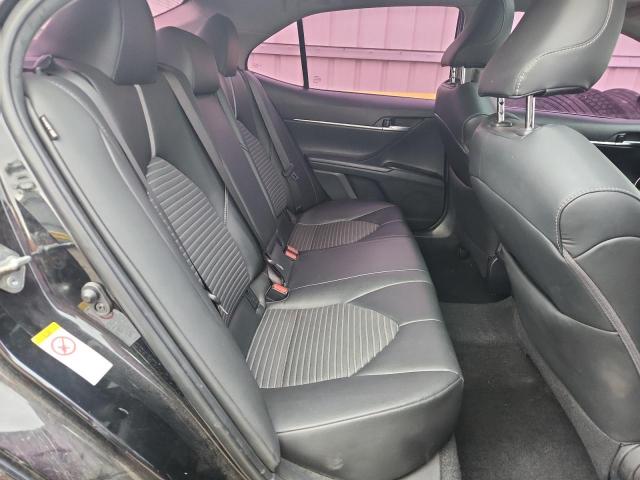 Toyota Camry L Image 12