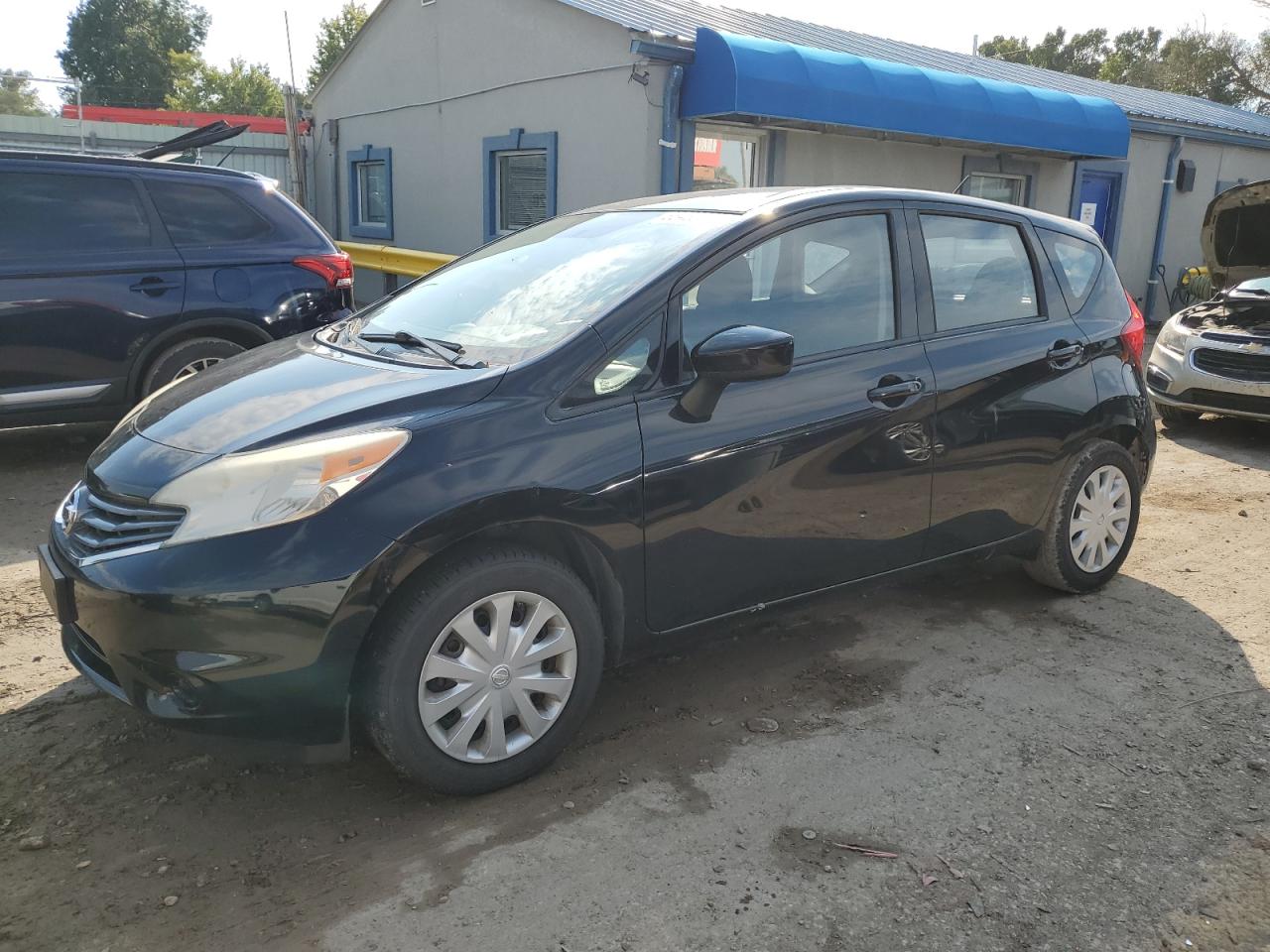 Nissan Versa S Image 1