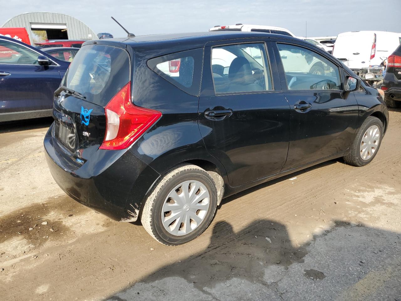 Nissan Versa S Image 2