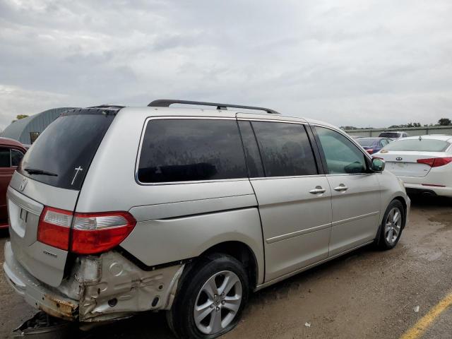 Honda Odyssey Touring Image 8