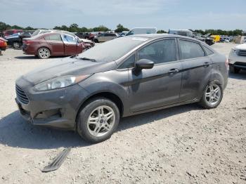  Salvage Ford Fiesta