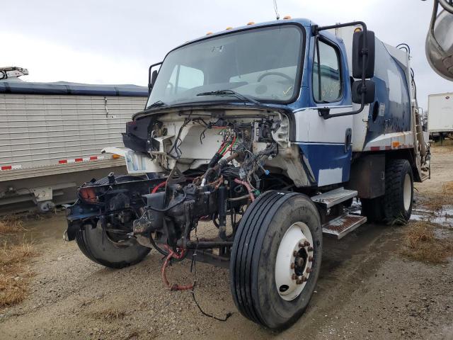 Salvage Freightliner M2 106 Med