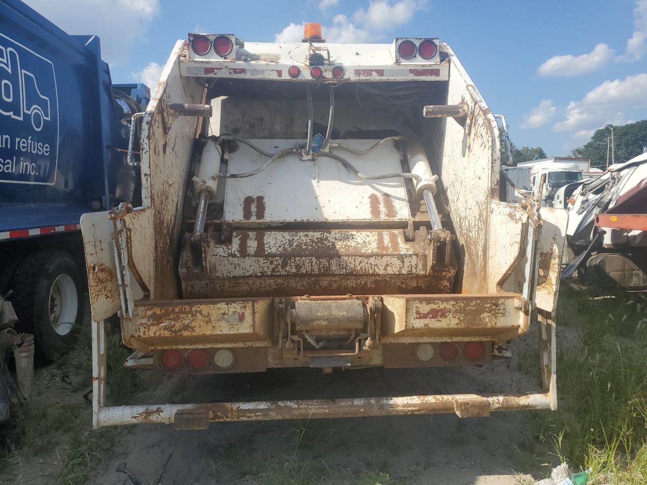 Freightliner M2 106 Med 106 Medium Duty Image 8