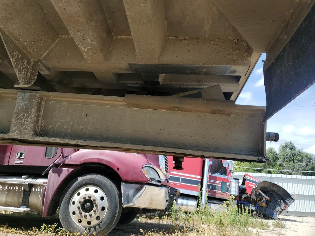 Travis Trailer Image 5