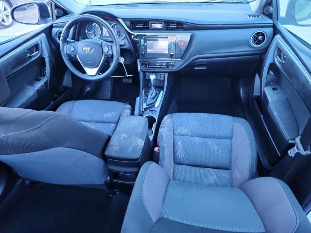 Toyota Corolla L Image 11