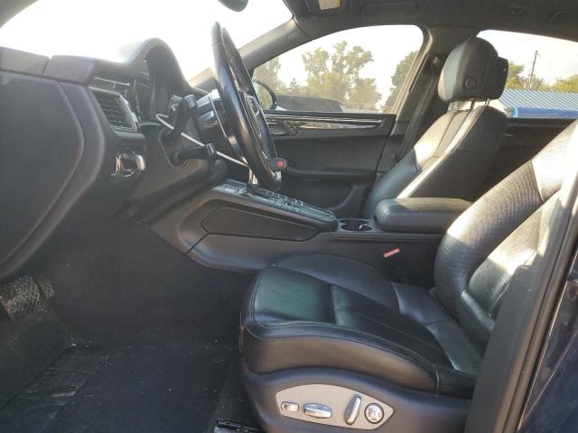Porsche Macan S Image 2