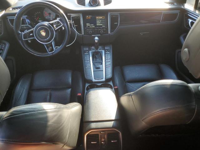Porsche Macan S Image 12