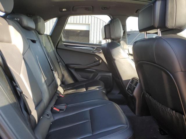 Porsche Macan S Image 4