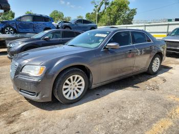  Salvage Chrysler 300