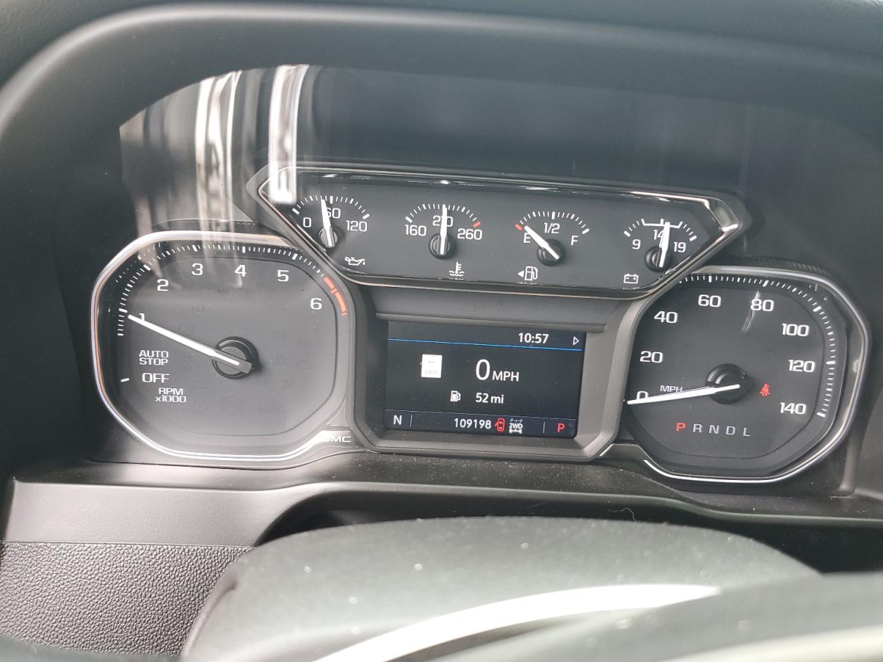 GMC Sierra K1500 At4 Image 6