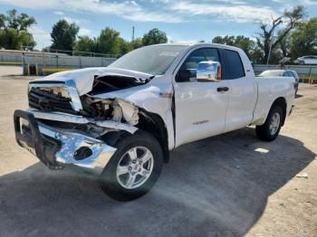  Salvage Toyota Tundra