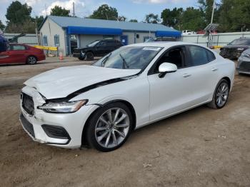  Salvage Volvo S60